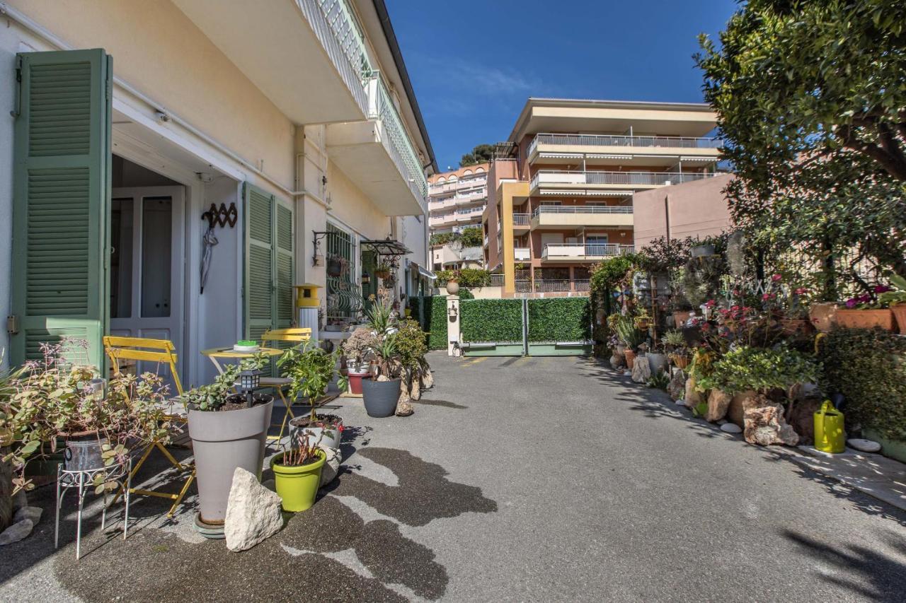 ,,La Chaumiere D'Azur” Lejlighed Roquebrune-Cap-Martin Eksteriør billede